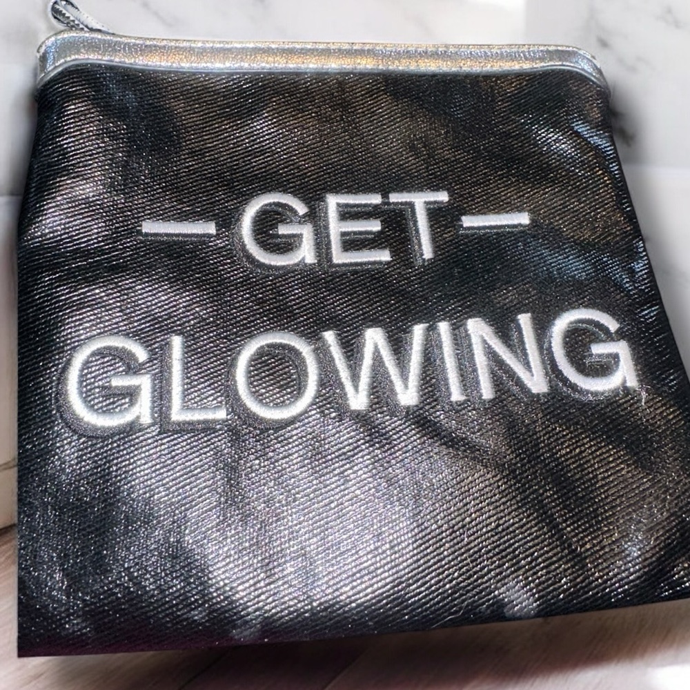 XL MYSTERY Beauty ITEMS + Makeup Bag GET 10 PIECES of GWP, Full & Sample Sizes